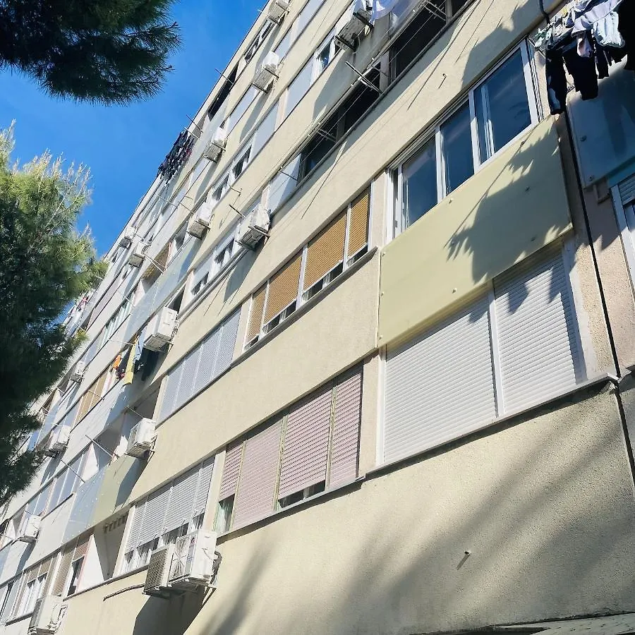 Apartments With Wifi Split - 21347